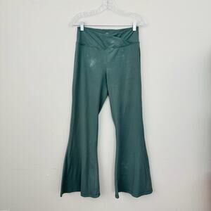 Body & Sol Green Flare Leg High Rise Leggings Women’s Size M